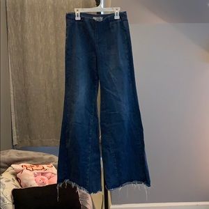 FREE PEOPLE SUPER STRETCH FLARE JEANS <3